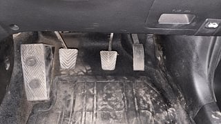 Used 2015 Hyundai Elite i20 [2014-2018] Asta 1.2 Petrol Manual interior PEDALS VIEW