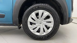Used 2021 Renault Kwid CLIMBER 1.0 AMT Opt Petrol Automatic tyres RIGHT FRONT TYRE RIM VIEW
