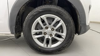 Used 2021 Renault Triber RXL Petrol Manual tyres RIGHT FRONT TYRE RIM VIEW