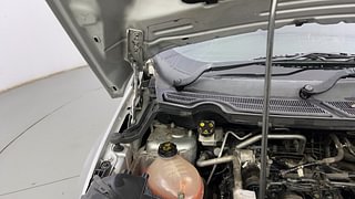 Used 2021 Ford EcoSport [2017-2021] Titanium 1.5L TDCi Diesel Manual engine ENGINE RIGHT SIDE HINGE & APRON VIEW