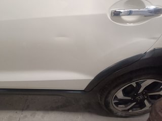 Used 2016 Honda BR-V [2016-2020] V CVT Petrol Petrol Automatic dents MINOR SCRATCH