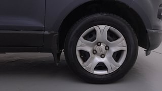 Used 2014 Ford EcoSport Trend 1.5 TDCi Diesel Manual tyres RIGHT FRONT TYRE RIM VIEW