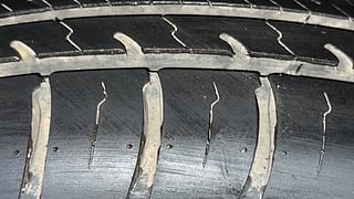 Used 2021 Maruti Suzuki Swift [2017-2021] VXi Petrol Manual tyres LEFT REAR TYRE TREAD VIEW