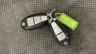 Used 2016 Maruti Suzuki Baleno [2015-2019] Alpha Petrol Petrol Manual extra CAR KEY VIEW