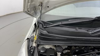 Used 2012 Hyundai i10 [2010-2016] Era Petrol Petrol Manual engine ENGINE RIGHT SIDE HINGE & APRON VIEW