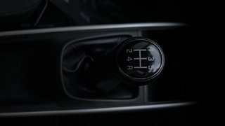 Used 2016 Maruti Suzuki Baleno [2015-2019] Alpha Petrol Petrol Manual interior GEAR  KNOB VIEW
