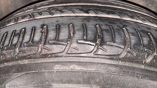 Used 2021 Ford Figo [2019-2021] Titanium Diesel Diesel Manual tyres RIGHT REAR TYRE TREAD VIEW