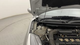 Used 2016 Maruti Suzuki Baleno [2015-2019] Alpha Petrol Petrol Manual engine ENGINE RIGHT SIDE HINGE & APRON VIEW