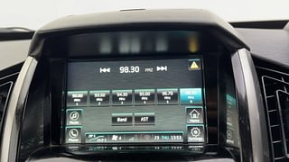 Used 2021 Mahindra XUV500 [2018-2021] W7 Diesel Manual top_features Integrated (in-dash) music system