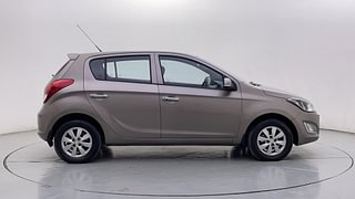 Used 2014 Hyundai i20 [2012-2014] Asta 1.4 CRDI Diesel Manual exterior RIGHT SIDE VIEW