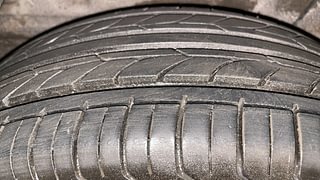 Used 2014 Hyundai i20 [2012-2014] Asta 1.4 CRDI Diesel Manual tyres RIGHT REAR TYRE TREAD VIEW