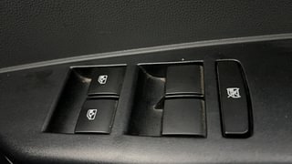 Used 2019 Mahindra KUV100 NXT [2017-2020] K4+ D 6 STR Diesel Manual top_features Power windows