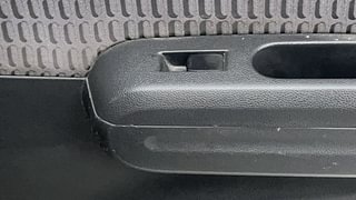 Used 2014 Maruti Suzuki Ritz [2012-2017] Vxi Petrol Manual top_features Rear power window