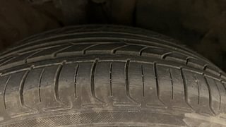 Used 2020 Hyundai Venue [2019-2022] SX Plus 1.0 Turbo DCT Petrol Automatic tyres RIGHT FRONT TYRE TREAD VIEW