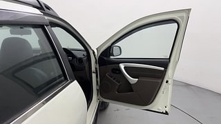 Used 2019 Renault Duster [2015-2019] 85 PS RXS MT Diesel Manual interior RIGHT FRONT DOOR OPEN VIEW