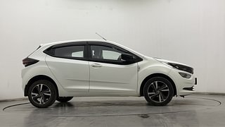 Used 2021 Tata Altroz XZ 1.2 Petrol Manual exterior RIGHT SIDE VIEW