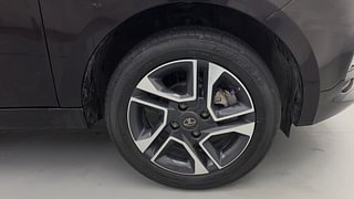 Used 2023 Tata Tiago Revotron XZ Plus Petrol Manual tyres RIGHT FRONT TYRE RIM VIEW