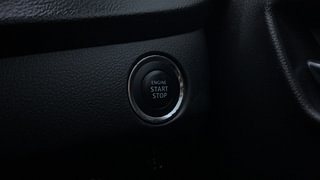 Used 2016 Maruti Suzuki Baleno [2015-2019] Alpha Petrol Petrol Manual top_features Keyless start