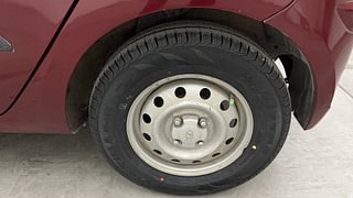 Used 2014 Hyundai i10 magna 1.1 Petrol Manual tyres LEFT REAR TYRE RIM VIEW