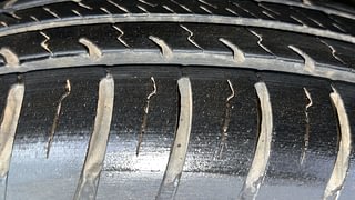 Used 2021 Maruti Suzuki Swift [2017-2021] VXi Petrol Manual tyres RIGHT REAR TYRE TREAD VIEW