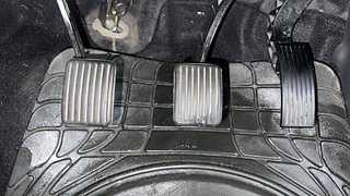 Used 2023 Hyundai Grand i10 Nios Asta CNG Petrol+cng Manual interior PEDALS VIEW