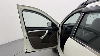 Used 2019 Renault Duster [2015-2019] 85 PS RXS MT Diesel Manual interior LEFT FRONT DOOR OPEN VIEW