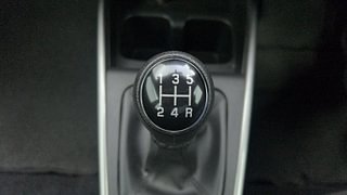 Used 2022 Maruti Suzuki Baleno Alpha Petrol Petrol Manual interior GEAR  KNOB VIEW