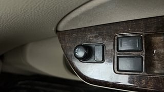 Used 2015 Maruti Suzuki Swift Dzire VXI Petrol Manual top_features Adjustable ORVM