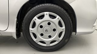 Used 2017 Honda City SV Petrol Manual tyres RIGHT FRONT TYRE RIM VIEW