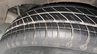 Used 2021 Renault Kwid 1.0L RXT(O) AMT Petrol Automatic tyres LEFT REAR TYRE TREAD VIEW