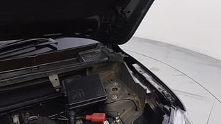 Used 2021 Renault Kwid 1.0L RXT(O) AMT Petrol Automatic engine ENGINE LEFT SIDE HINGE & APRON VIEW