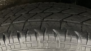 Used 2014 Maruti Suzuki Ritz [2012-2017] Vxi Petrol Manual tyres LEFT REAR TYRE TREAD VIEW