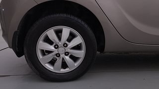 Used 2014 Hyundai i20 [2012-2014] Asta 1.4 CRDI Diesel Manual tyres RIGHT REAR TYRE RIM VIEW