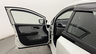 Used 2021 Tata Altroz XZ 1.2 Petrol Manual interior LEFT FRONT DOOR OPEN VIEW