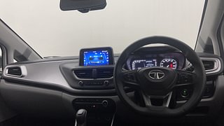 Used 2021 Tata Altroz XZ 1.2 Petrol Manual interior DASHBOARD VIEW