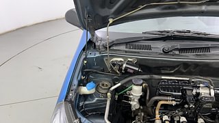 Used 2018 Maruti Suzuki Alto 800 LXi Petrol Manual engine ENGINE RIGHT SIDE HINGE & APRON VIEW