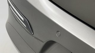 Used 2021 Maruti Suzuki Swift [2017-2021] VXi Petrol Manual top_features Parking sensors