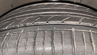 Used 2014 Hyundai i20 [2012-2014] Asta 1.4 CRDI Diesel Manual tyres RIGHT FRONT TYRE TREAD VIEW