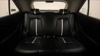 Used 2020 Hyundai Venue [2019-2022] SX Plus 1.0 Turbo DCT Petrol Automatic interior REAR SEAT CONDITION VIEW