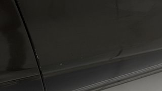 Used 2021 Renault Kwid 1.0L RXT(O) AMT Petrol Automatic dents MINOR SCRATCH