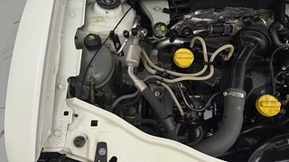Used 2019 Renault Duster [2015-2019] 85 PS RXS MT Diesel Manual engine ENGINE RIGHT SIDE VIEW