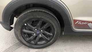 Used 2021 Ford Freestyle [2020-2021] Flair Edition Diesel Diesel Manual tyres RIGHT REAR TYRE RIM VIEW