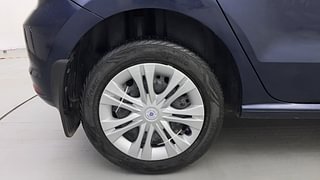 Used 2015 Volkswagen Polo [2015-2019] Comfortline 1.2L (P) Petrol Manual tyres RIGHT REAR TYRE RIM VIEW