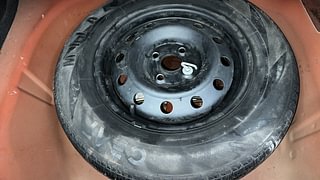 Used 2015 Maruti Suzuki Swift Dzire VXI Petrol Manual tyres SPARE TYRE VIEW