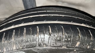Used 2014 Honda City [2014-2017] VX CVT Petrol Automatic tyres RIGHT REAR TYRE TREAD VIEW