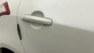 Used 2013 Maruti Suzuki Swift [2011-2017] VXi Petrol Manual dents MINOR SCRATCH
