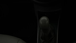 Used 2014 Nissan Sunny [2011-2014] XL Petrol Manual interior GEAR  KNOB VIEW