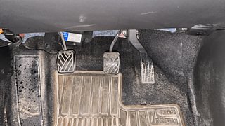Used 2017 Maruti Suzuki Vitara Brezza [2016-2020] ZDI PLUS Dual Tone Diesel Manual interior PEDALS VIEW