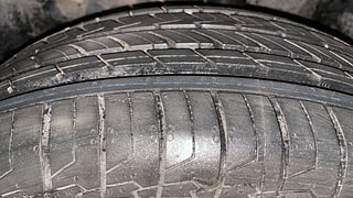 Used 2017 Maruti Suzuki Vitara Brezza [2016-2020] ZDI PLUS Dual Tone Diesel Manual tyres LEFT FRONT TYRE TREAD VIEW