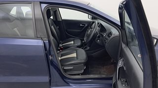 Used 2015 Volkswagen Polo [2015-2019] Comfortline 1.2L (P) Petrol Manual interior RIGHT SIDE FRONT DOOR CABIN VIEW